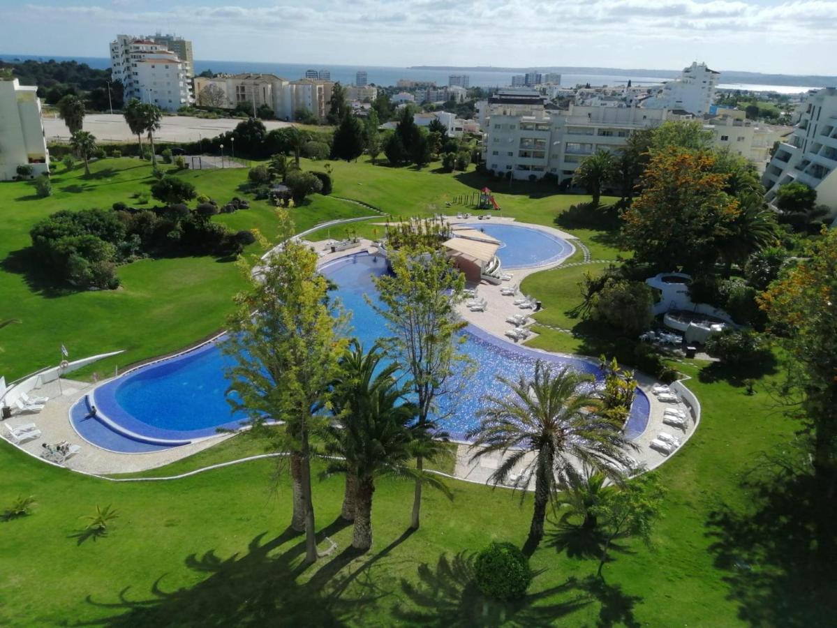 אלבור Apartamento Vila Marachique מראה חיצוני תמונה