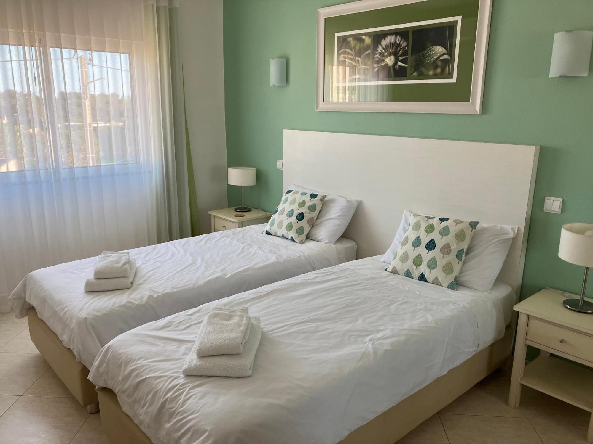 אלבור Apartamento Vila Marachique מראה חיצוני תמונה
