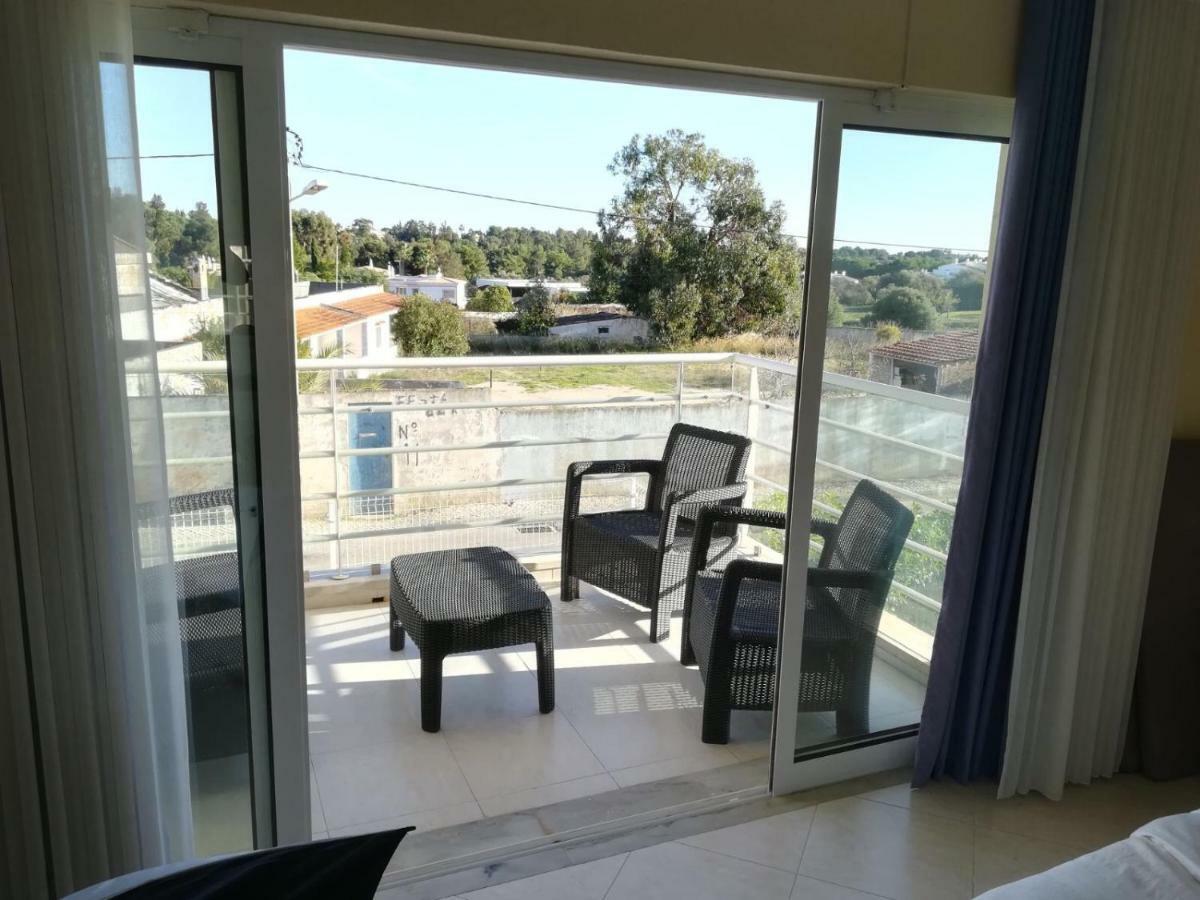 אלבור Apartamento Vila Marachique מראה חיצוני תמונה